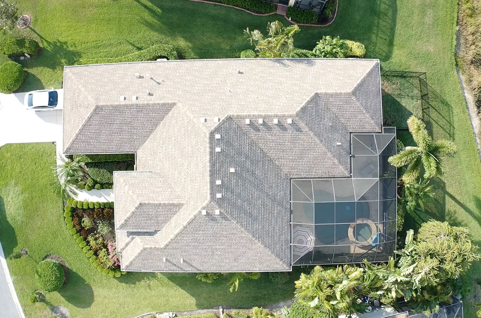 Tile roof with pool, aerial view